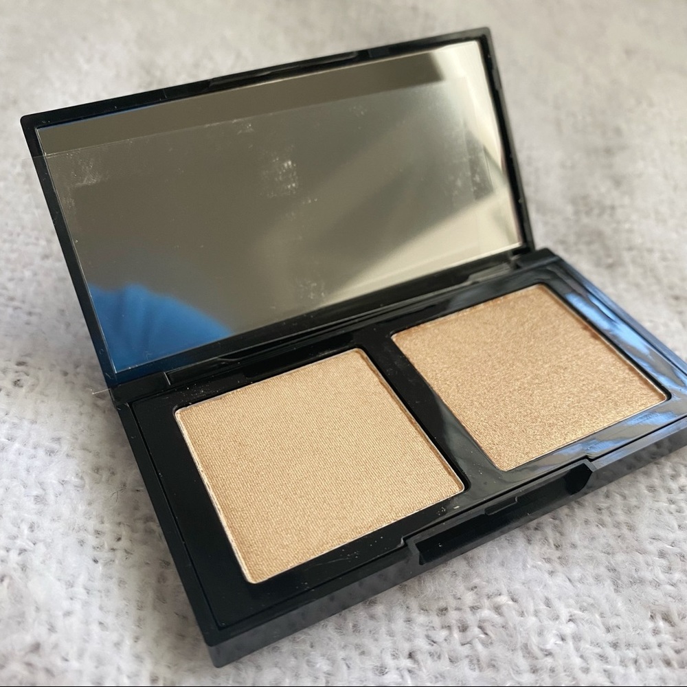 Laura Geller Glow Illuminator Duo in Heart of Gold